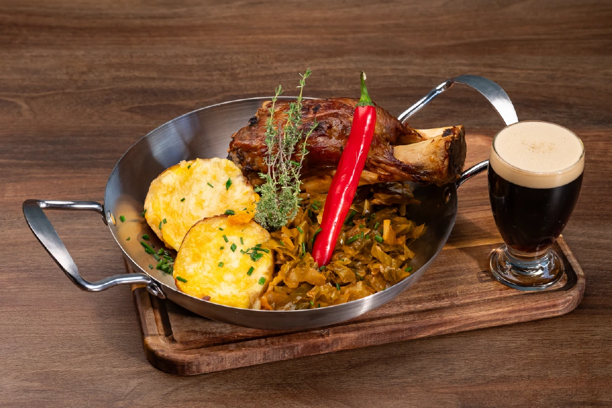 Ciolan slow cooked